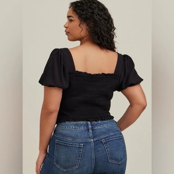 Torrid Challis Smocked Puff Sleeve Crop Top Black 6X Romantic Flattering NWOT - Picture 3 of 11